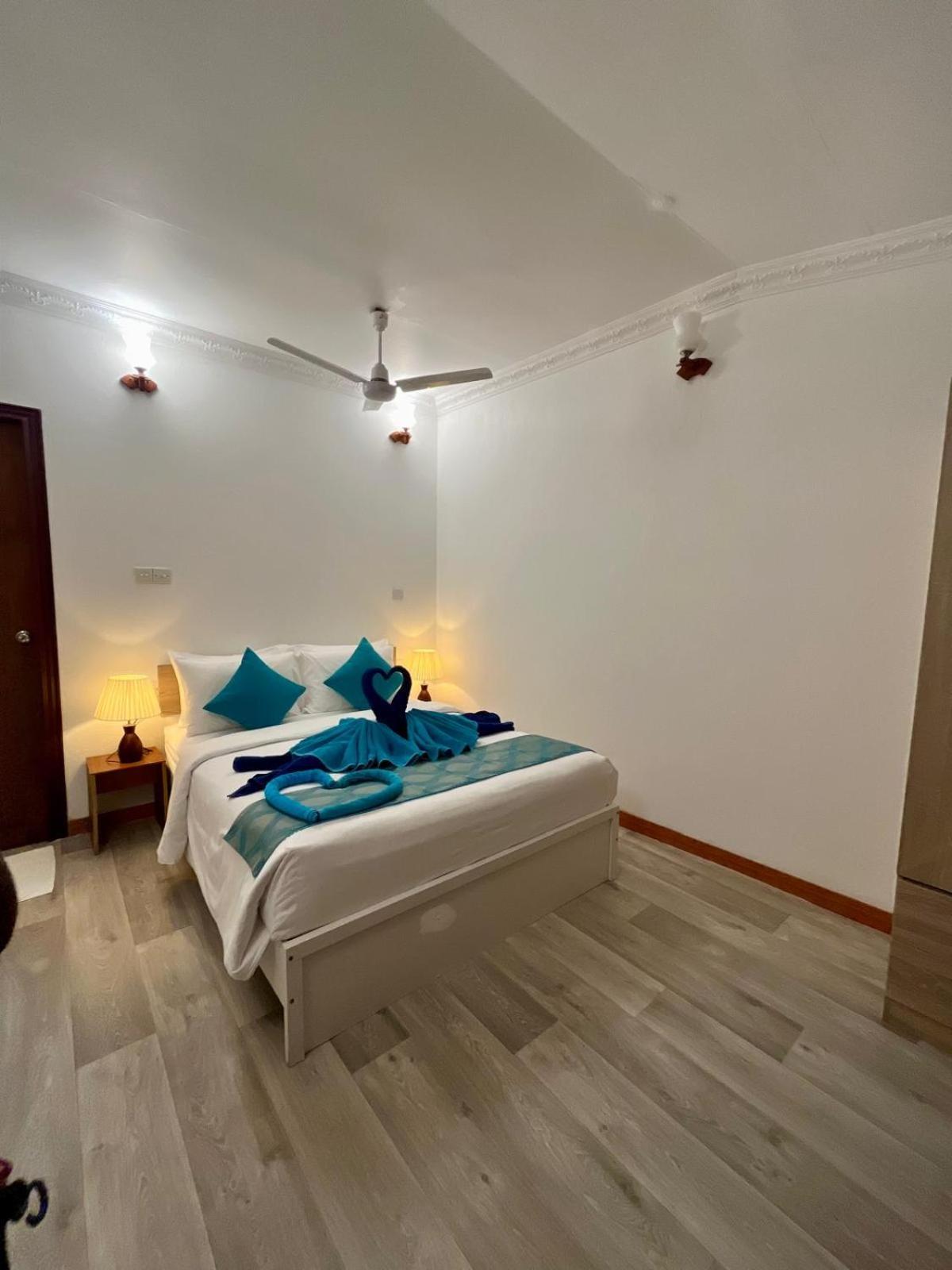 Ithaa Dhigurah - Feel Like Home Stay Exterior photo